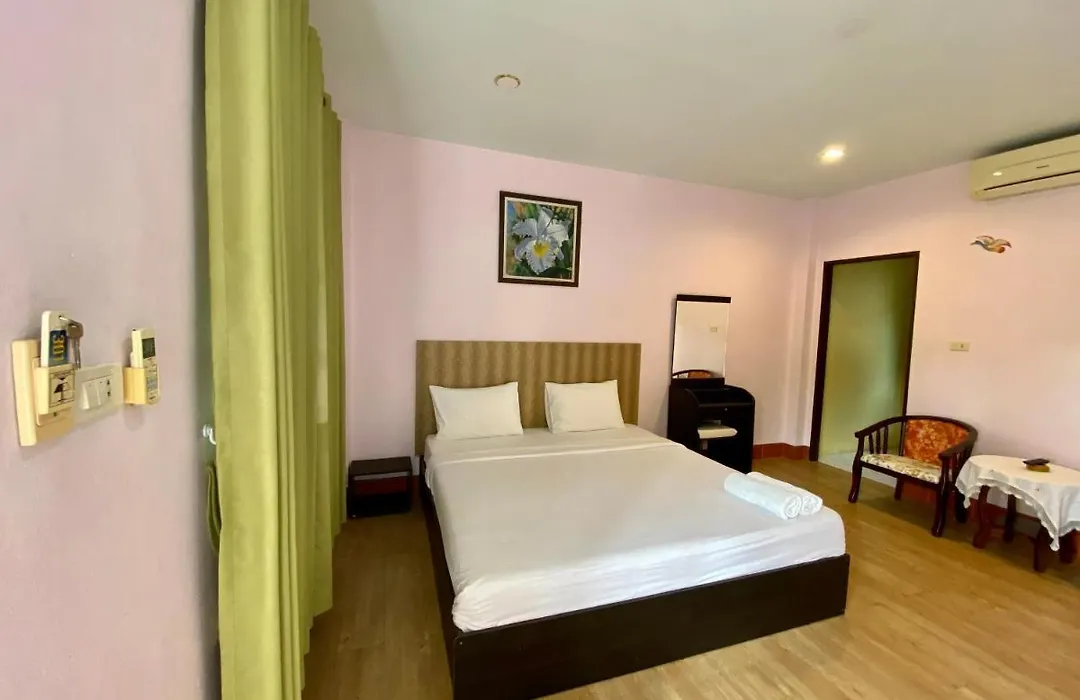 Pachumas Hotel-1