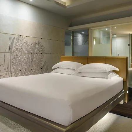 Pullman Phuket Karon Beach Resort-2